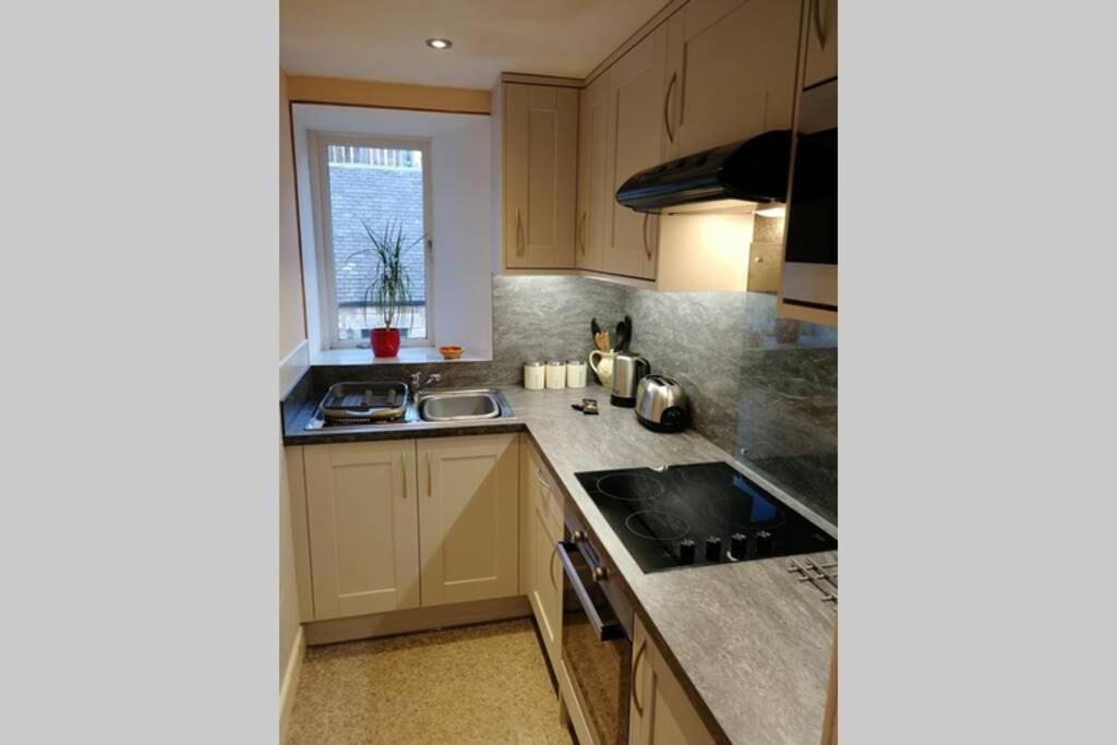 Pitlochry North Wing Apartment - Very Central Buitenkant foto