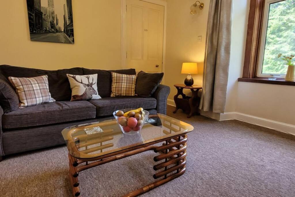 Pitlochry North Wing Apartment - Very Central Buitenkant foto